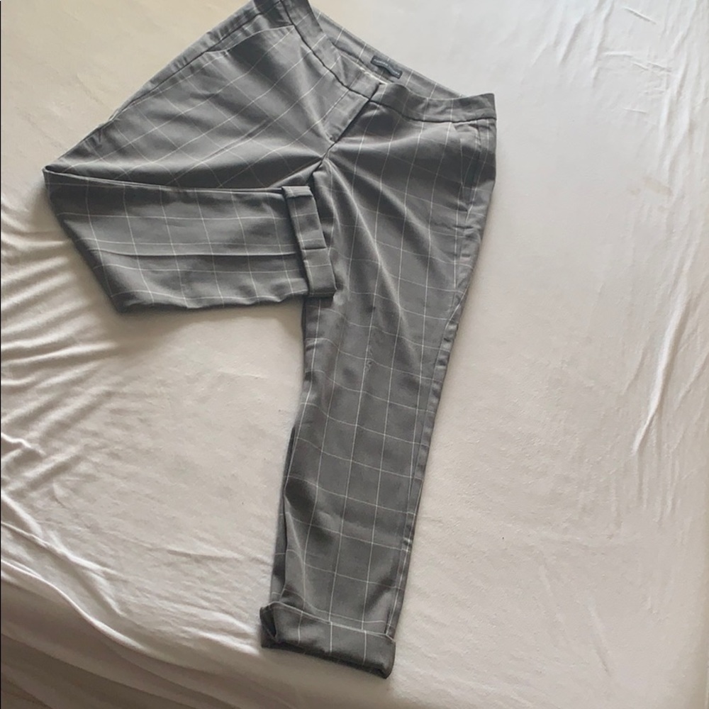 grey grid-patterned women’s slacks, size 4